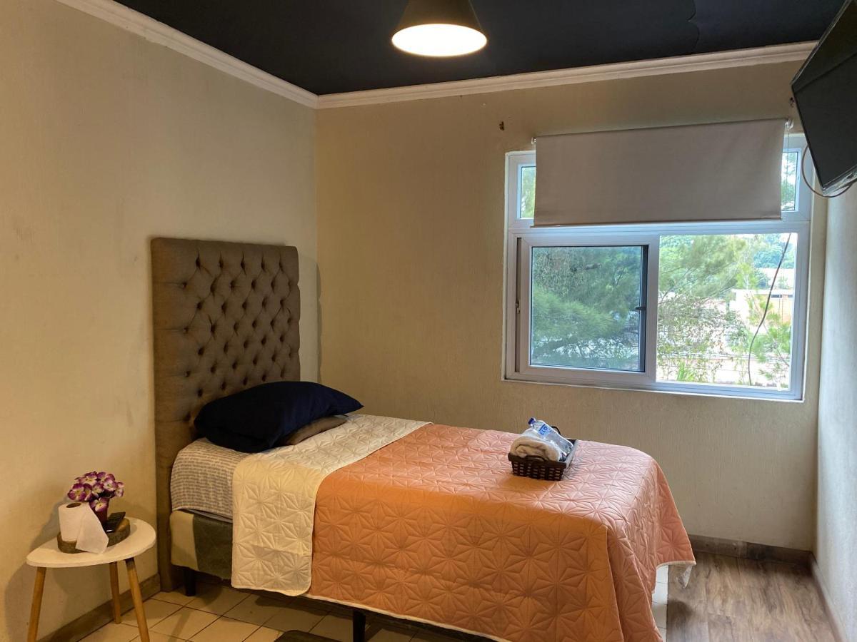 Kaena Point Hostel 危地马拉 外观 照片
