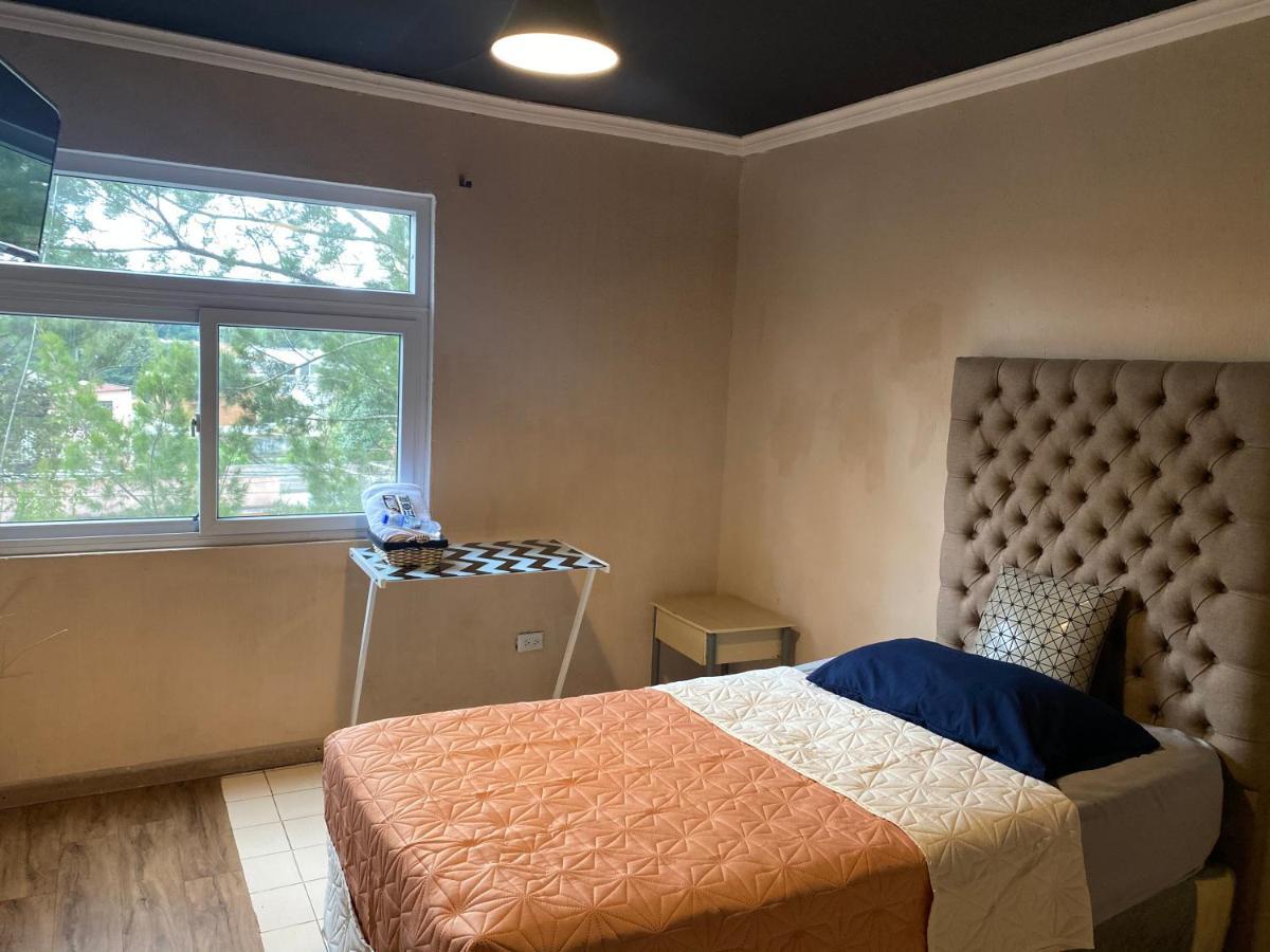 Kaena Point Hostel 危地马拉 外观 照片