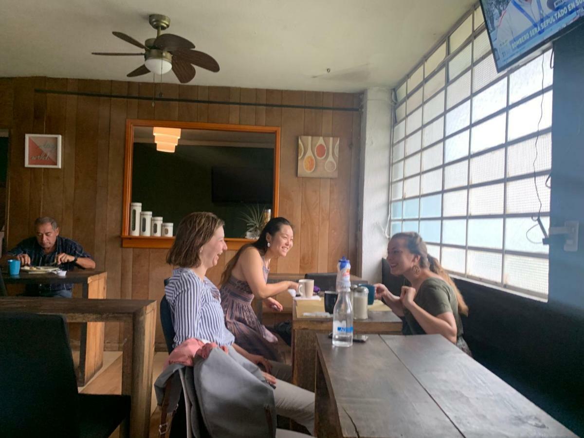 Kaena Point Hostel 危地马拉 外观 照片